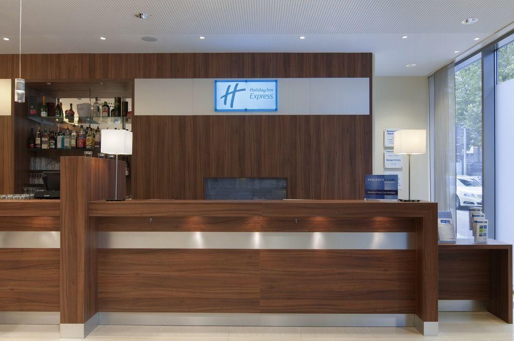Holiday Inn Express Hamburg - St. Pauli-Messe Exterior foto